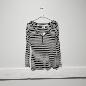 NWT Lou & Grey Top